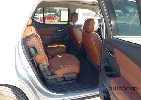 2018 Chevrolet Traverse High Country z USA, uszkodzony, nr VIN 1GNEVKKW7JJ284332